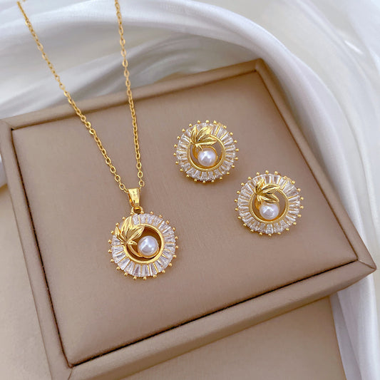 Diamonda™ collier et boucles d'oreilles ornés de diamants